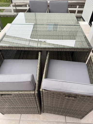 ガーデンファニチャー