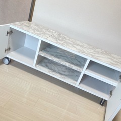 テレビ台 の画像