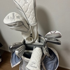 レディースゴルフセット8本バッグ付きの画像
