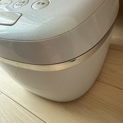 タイガー炊飯器 5.5合 圧力IH 熱流&熱封土鍋コーティング 極うまメニュー付き 炊きたて ホワイトJPC-A102の画像