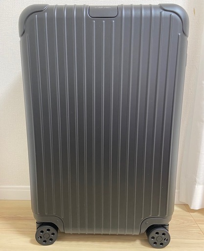 【未使用新品】RIMOWA エッセンシャル チェックインM