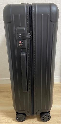 【未使用新品】RIMOWA エッセンシャル チェックインM