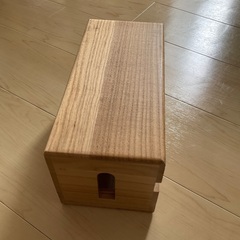 【美品】　コンセント収納の画像