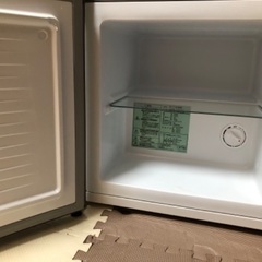 小型冷凍庫の画像