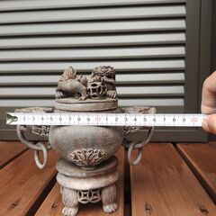 香炉　中国工芸品　獅子と龍の彫刻装飾品 約20cmの画像