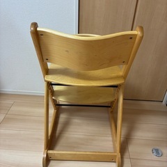 【100円】木製ベビーチェア 引き取り希望の画像