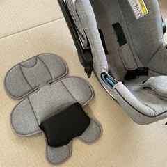 チャイルドシート　ベビーカー　トラベルシステムの画像