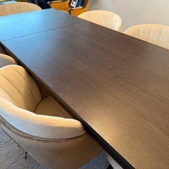 IKEA 伸縮式ダイニングテーブル　VANGSTAの画像