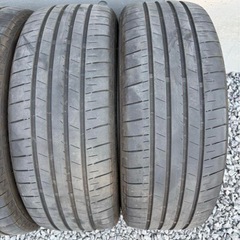 18インチ 中古タイヤ4本の画像