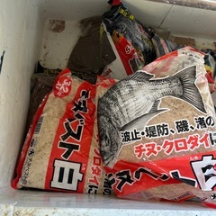 対面お取り引きです。　釣り針、擬似餌、エサの画像