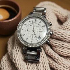 Michael Kors マイケル・コース デイト クロノグラフ 腕時計
の画像