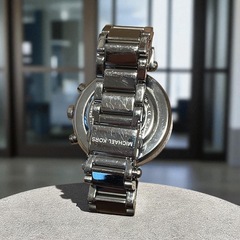 Michael Kors マイケル・コース デイト クロノグラフ 腕時計
の画像