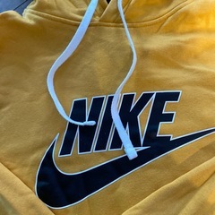 NIKEパーカーの画像