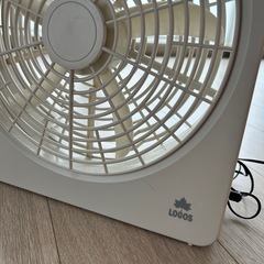 ロゴス 扇風機 2電源・どこでも扇風機(AC・電池)の画像