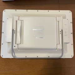 ポータブル　DVDプレイヤー　防水　11.6型の画像