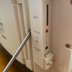 ポータブル　DVDプレイヤー　防水　11.6型の画像