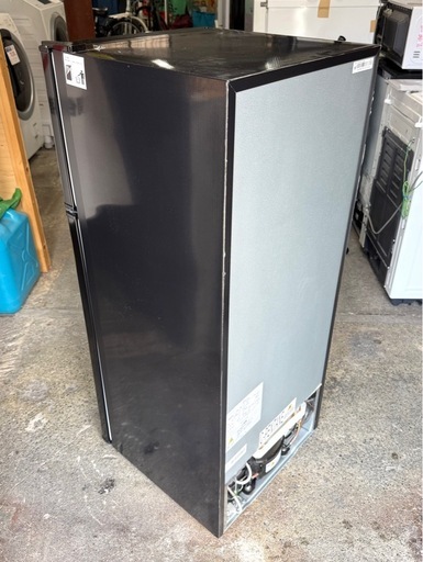 札幌市内配送可 【6ヵ月保証付き】 美品 24年製 山善 YAMAZEN 128L 2ドア冷蔵庫 PJKFR-D130 右開き