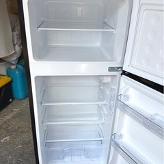 札幌市内配送可 【6ヵ月保証付き】 美品 24年製 山善 YAMAZEN 128L 2ドア冷蔵庫 PJKFR-D130 右開き の画像