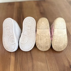 子供靴の画像