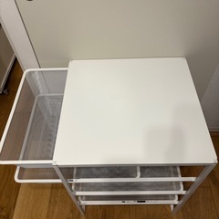 IKEA 収納ラック・テーブルの画像