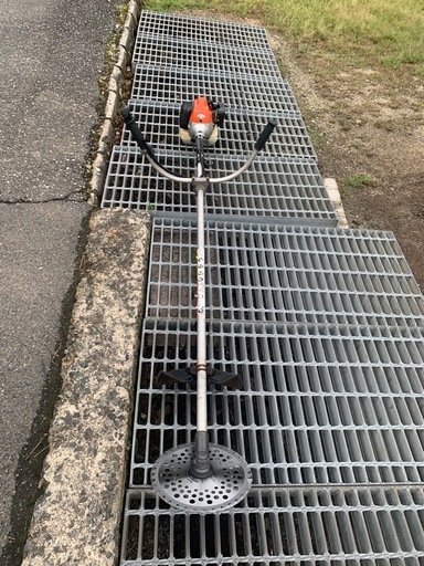 ⭐️共立　草刈り機 草払い機　25cc パワフル⭐️動作品　メンテナンス済み(^^)チップソー新品付き‼️