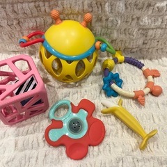 赤ちゃん用おもちゃ5点セットの画像
