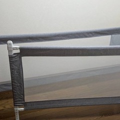 ベッドフェンス ベットガード 転落防止 取り付け簡単  2枚(200cm・190cm) の画像