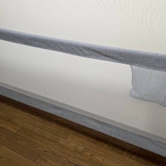 ベッドフェンス ベットガード 転落防止 取り付け簡単  2枚(200cm・190cm) の画像