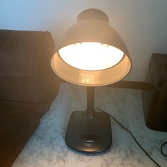 緊急引越しスタンドライトの画像
