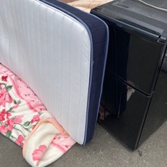 【タダでお譲りします】ニトリ　マットレスの画像
