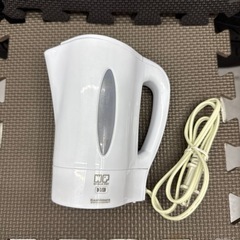海外旅行用小型電気ポット中古お譲りしますの画像