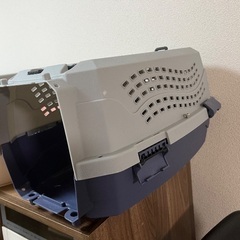 猫のトイレ、ケージ、未開封ちゅーるの画像