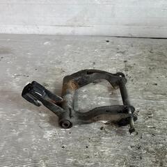 HONDA タクト50 AF30 エンジンハンガー ホンダ [Y-250818-13]の画像