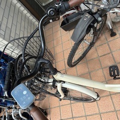 MERLETTO 　22年　26インチ　内装3段　電動アシスト自転車の画像