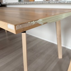 IKEAダイニングテーブルの画像