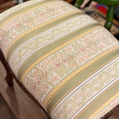 【武蔵小山店】 (A) 猫脚 フットスツール オットマン ヨーロピアン家具 イタリア家具 クラシック家具 輸入家具　の画像