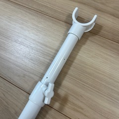 突っ張り棒一式　ニトリの画像