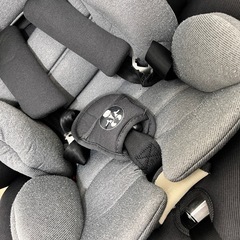 アイリスプラザ チャイルドシートpz isofix 　の画像