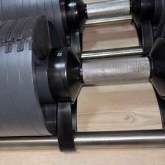 32kg 4kg刻みフレックスベルNUOBELL可変式ダンベルの画像