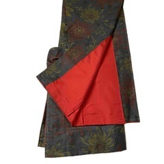 新品未使用 昭和レトロ 着物 仮仕立て 花柄 黒地 裏赤 正絹風 小紋 単品 の画像