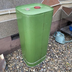 トヨトミ　ストーブ　タンク付きの画像