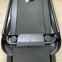 BTM の電動ルームランナー 8030C、BTM トレッドミルの画像