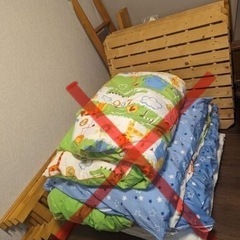 二段ベットの画像