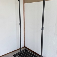 衣装ラック　ハンガーラックの画像