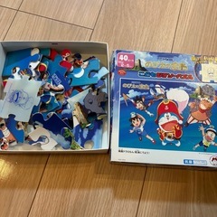 ドラえもんパズルとノートの画像
