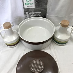 ☆ドリーム2号館☆エレック便利セット　鍋・ワインボトル×2の画像
