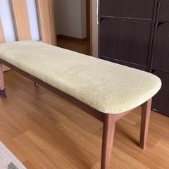飛騨産業ダイニングテーブルの画像