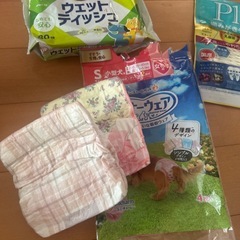 わんちゃんの餌、ペットシーツなどの画像