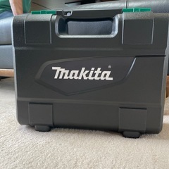 マキタの電動ドリルの画像