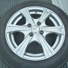 PIRELLI スタッドレスタイヤ+ホンダメーカーオプションアルミホイール 175/65R15・15×6J ４本セットの画像